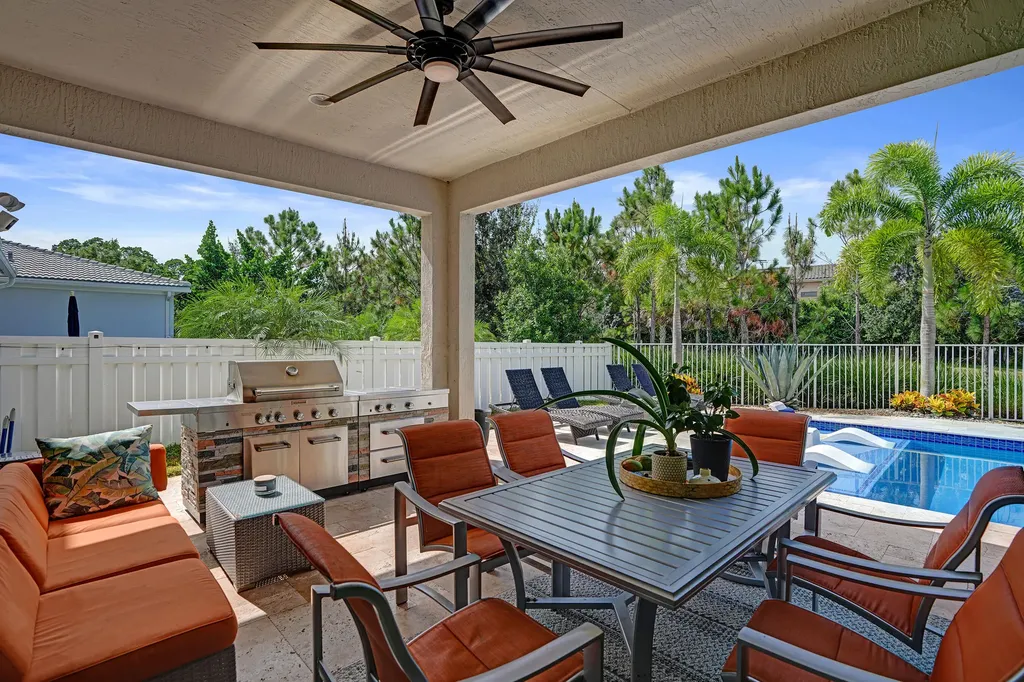 8655 NW 39th Court Coral Springs FL 33065
