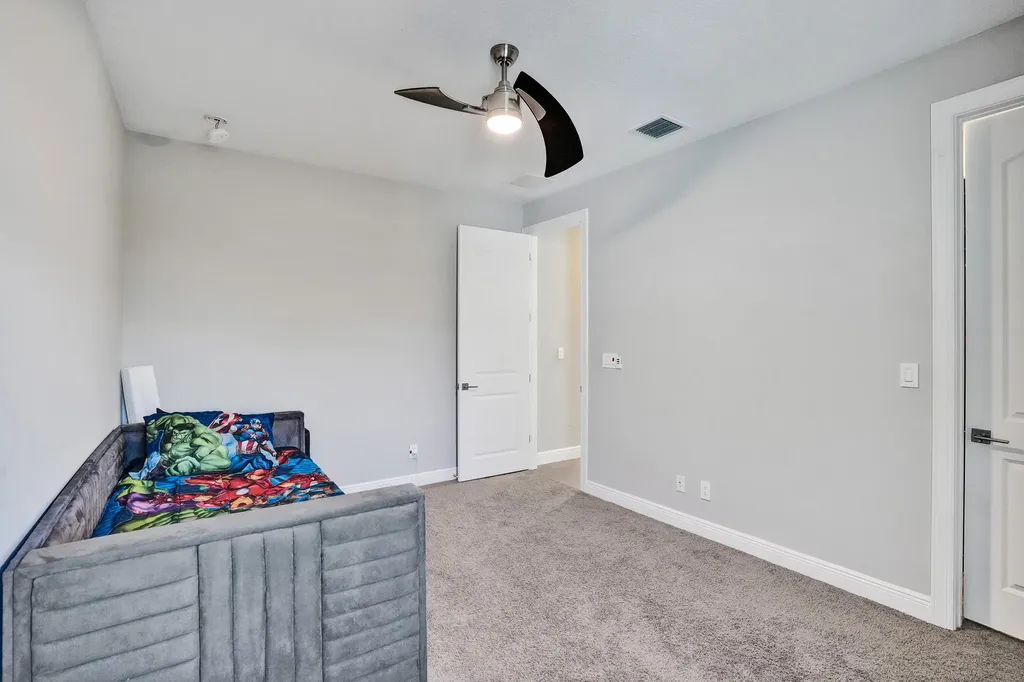 8655 NW 39th Court Coral Springs FL 33065