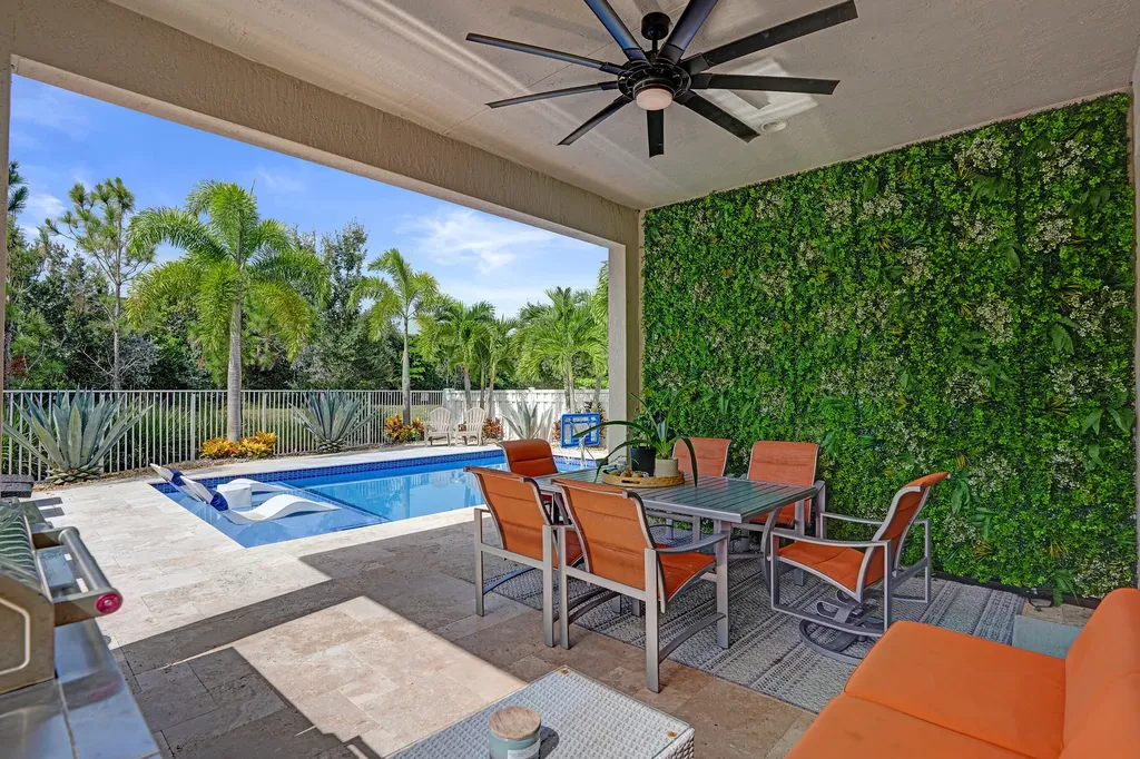 8655 NW 39th Court Coral Springs FL 33065