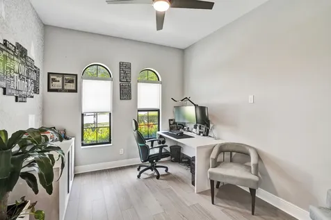 8655 NW 39th Court Coral Springs FL 33065