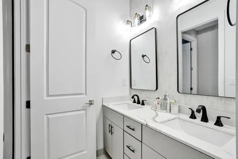 8655 NW 39th Court Coral Springs FL 33065