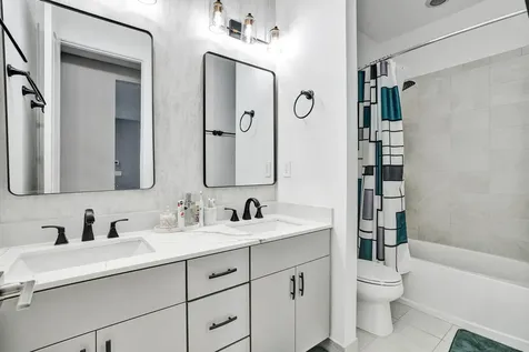 8655 NW 39th Court Coral Springs FL 33065