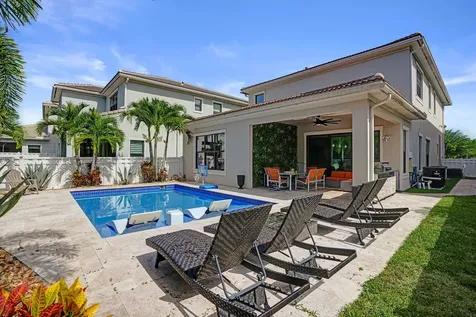 8655 NW 39th Court Coral Springs FL 33065
