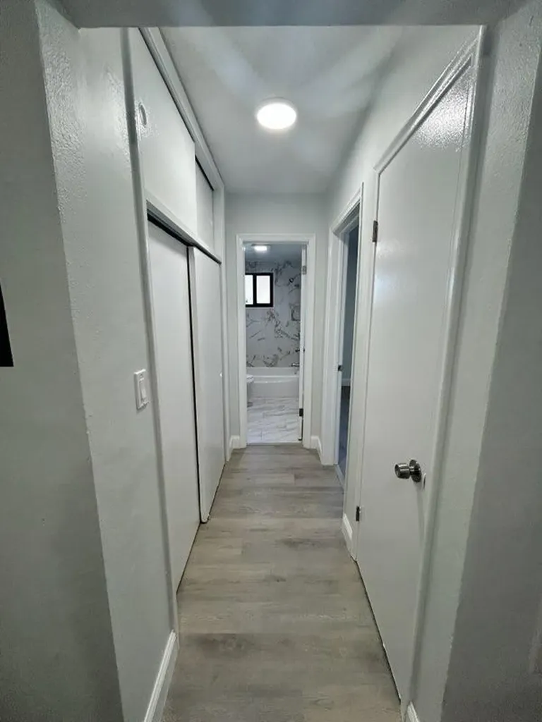 2545 Taft Street Hollywood FL 33020