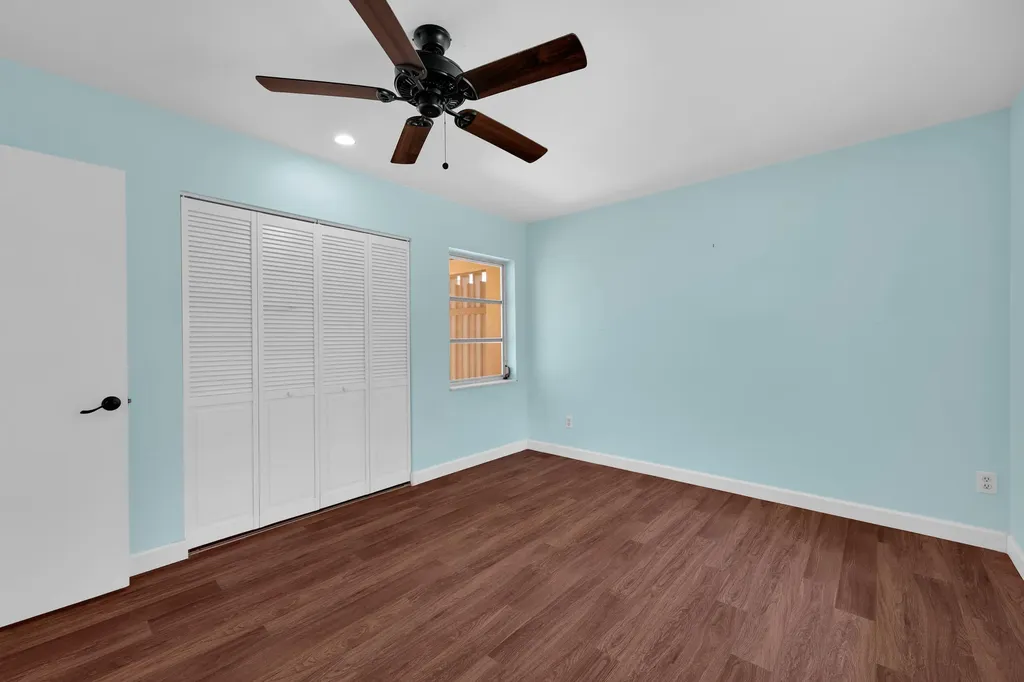 191 SW Ivanhoe Court Port St Lucie FL 34983