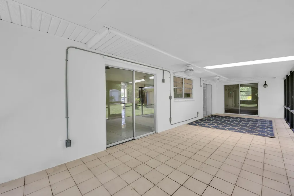 191 SW Ivanhoe Court Port St Lucie FL 34983
