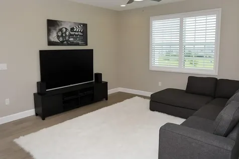 1402 Thistle Place Loxahatchee FL 33470
