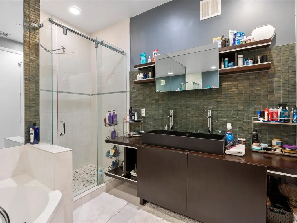 832 NE 19th Avenue Fort Lauderdale FL 33304