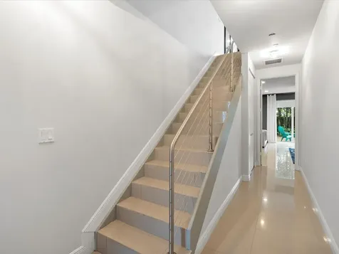 832 NE 19th Avenue Fort Lauderdale FL 33304
