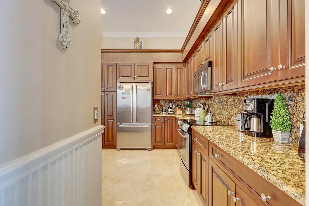 10207 Allamanda Boulevard Palm Beach Gardens FL 33410