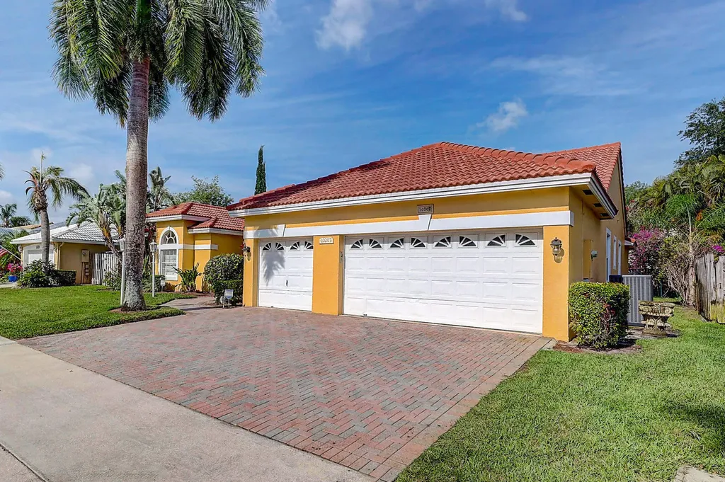 10207 Allamanda Boulevard Palm Beach Gardens FL 33410