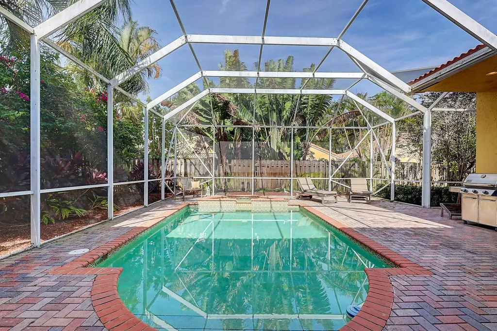10207 Allamanda Boulevard Palm Beach Gardens FL 33410