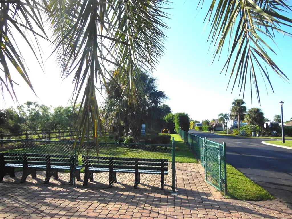 Lot 180 612 SW 35th Trace Okeechobee FL 34974
