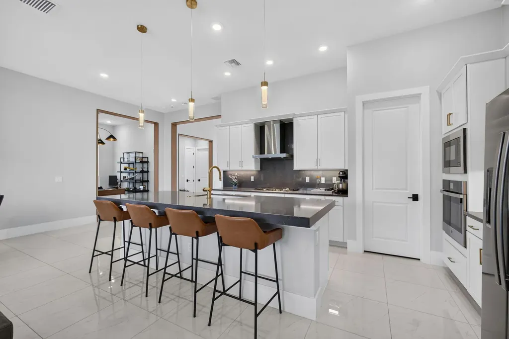 5469 Hutchinson Way Westlake FL 33470