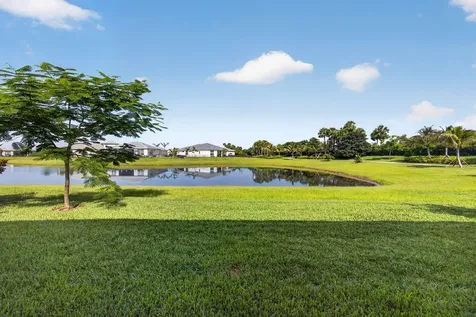 5469 Hutchinson Way Westlake FL 33470