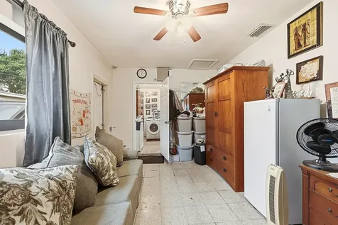 1310 SW 7th Avenue Deerfield Beach FL 33441