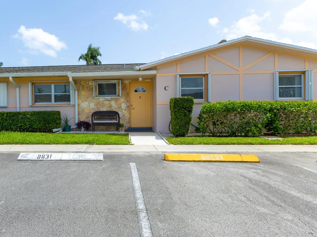 2631 Dudley Drive W West Palm Beach FL 33415