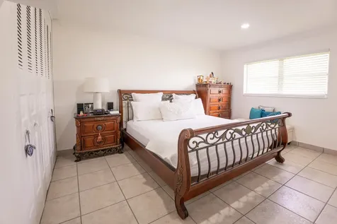 2631 Dudley Drive W West Palm Beach FL 33415