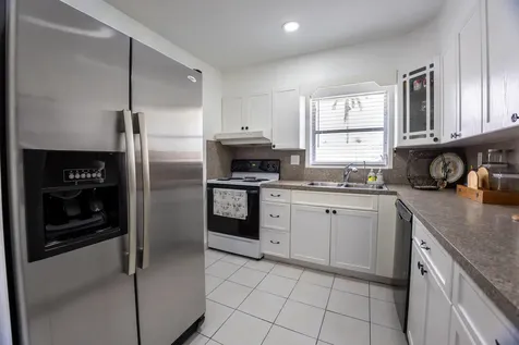 2631 Dudley Drive W West Palm Beach FL 33415