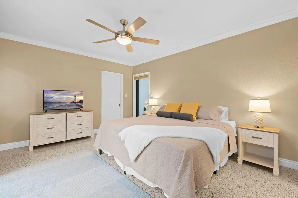222 SE 16th Avenue Fort Lauderdale FL 33301