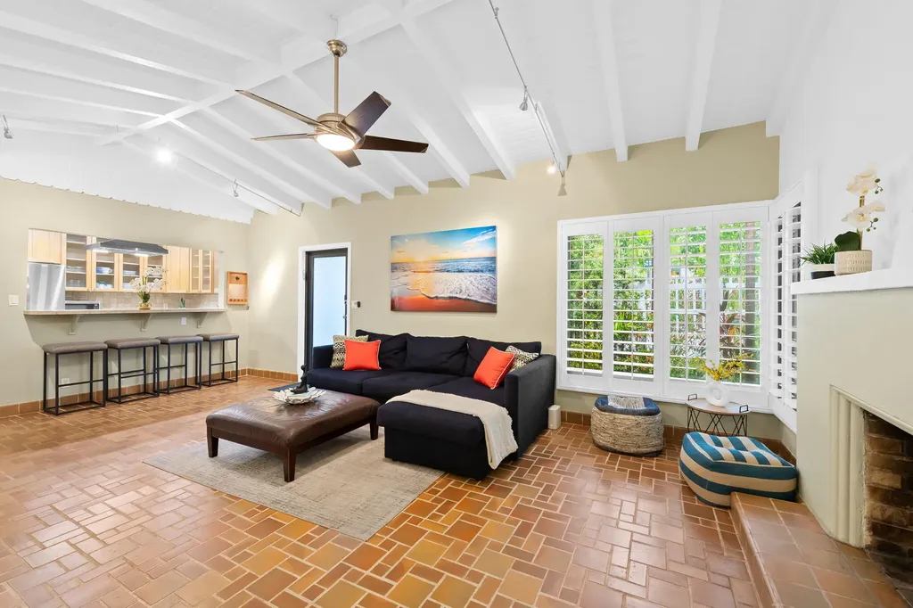 222 SE 16th Avenue Fort Lauderdale FL 33301