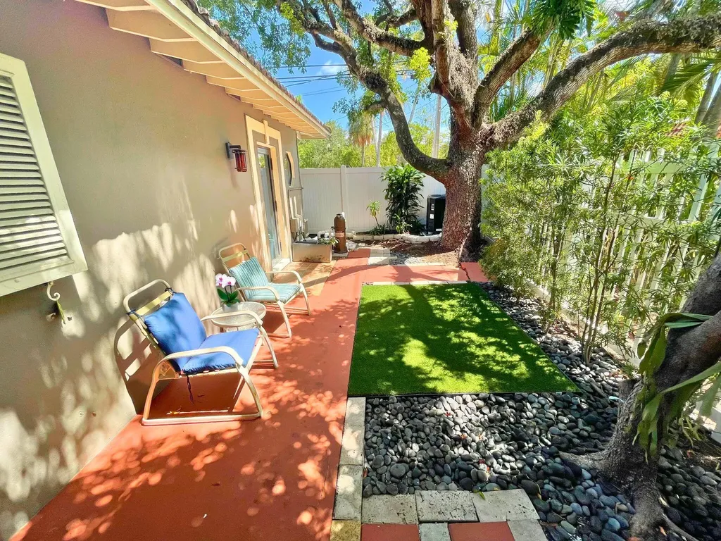 222 SE 16th Avenue Fort Lauderdale FL 33301
