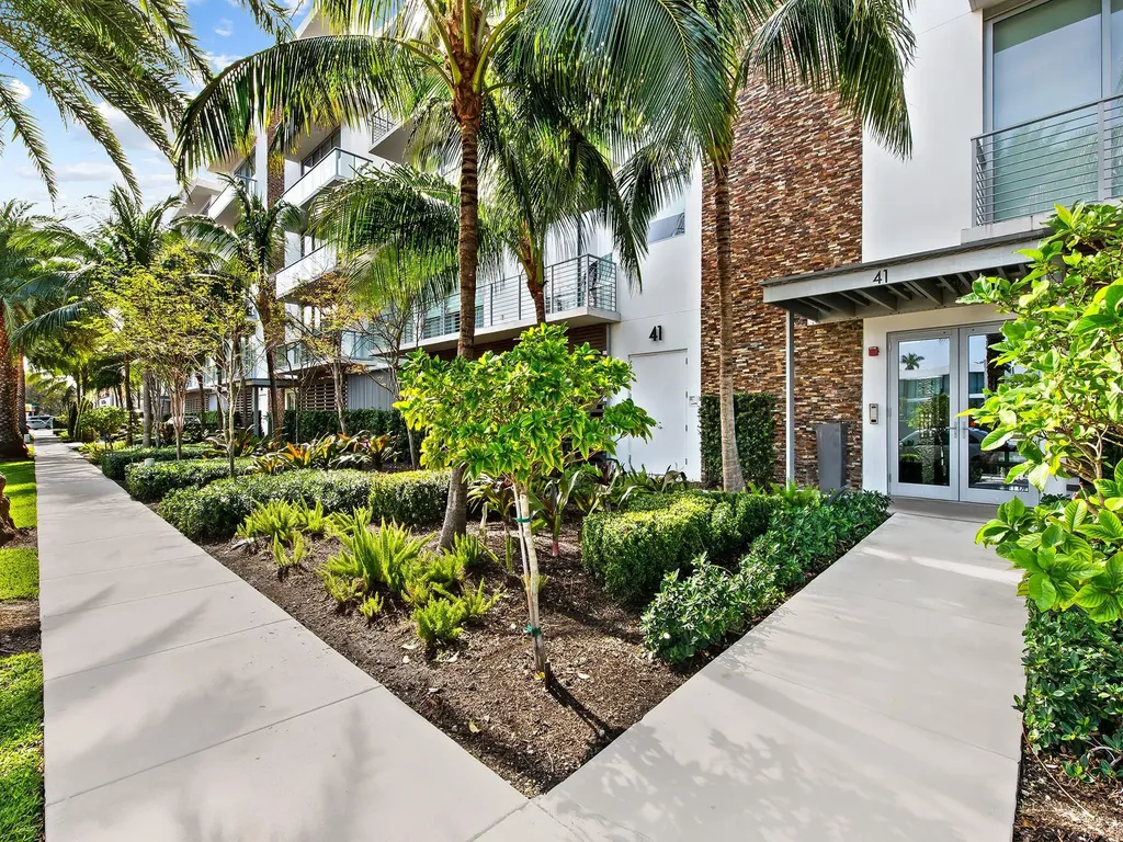 41 Isle Of Venice Drive Fort Lauderdale FL 33301
