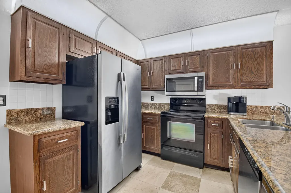 17667 Pine Needle Terrace Boca Raton FL 33487