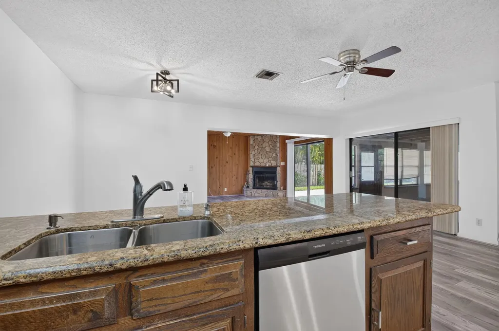 17667 Pine Needle Terrace Boca Raton FL 33487