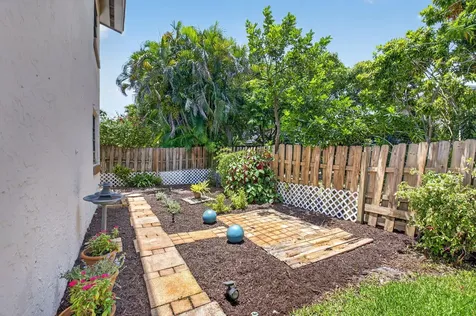 17667 Pine Needle Terrace Boca Raton FL 33487