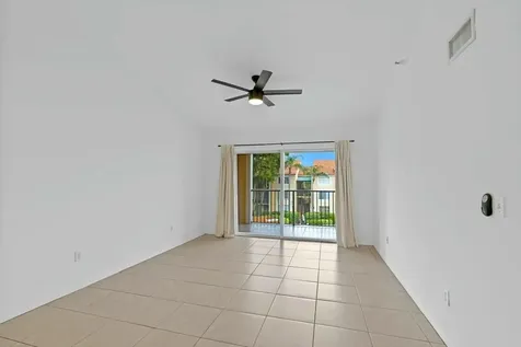 135 Yacht Club Way Hypoluxo FL 33462