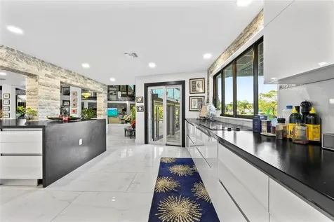 4131 NW 99th Avenue Coral Springs FL 33065