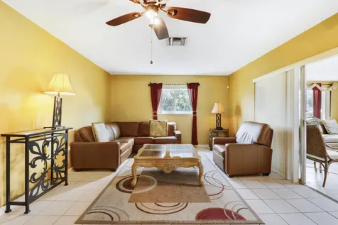 827 Caroline Avenue West Palm Beach FL 33413