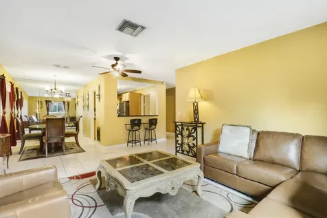 827 Caroline Avenue West Palm Beach FL 33413