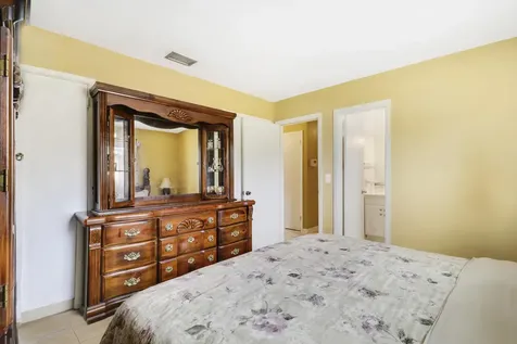 827 Caroline Avenue West Palm Beach FL 33413