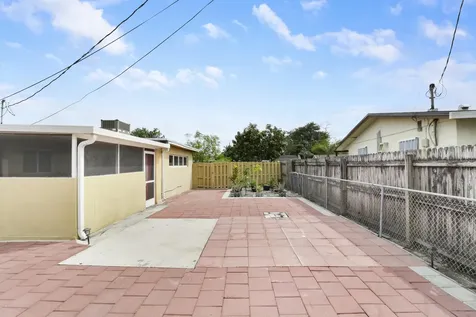 827 Caroline Avenue West Palm Beach FL 33413