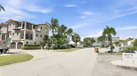 1945 NE 4th Street Deerfield Beach FL 33441