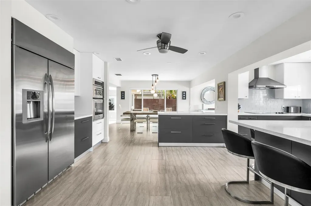 39 Castle Harbor Isle Drive Fort Lauderdale FL 33308