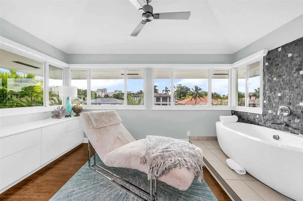 39 Castle Harbor Isle Drive Fort Lauderdale FL 33308