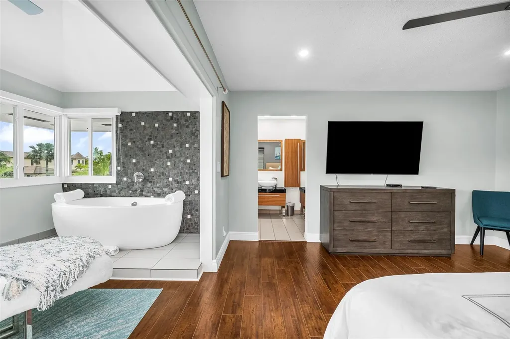 39 Castle Harbor Isle Drive Fort Lauderdale FL 33308