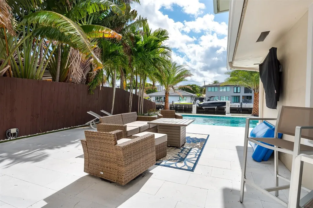 39 Castle Harbor Isle Drive Fort Lauderdale FL 33308