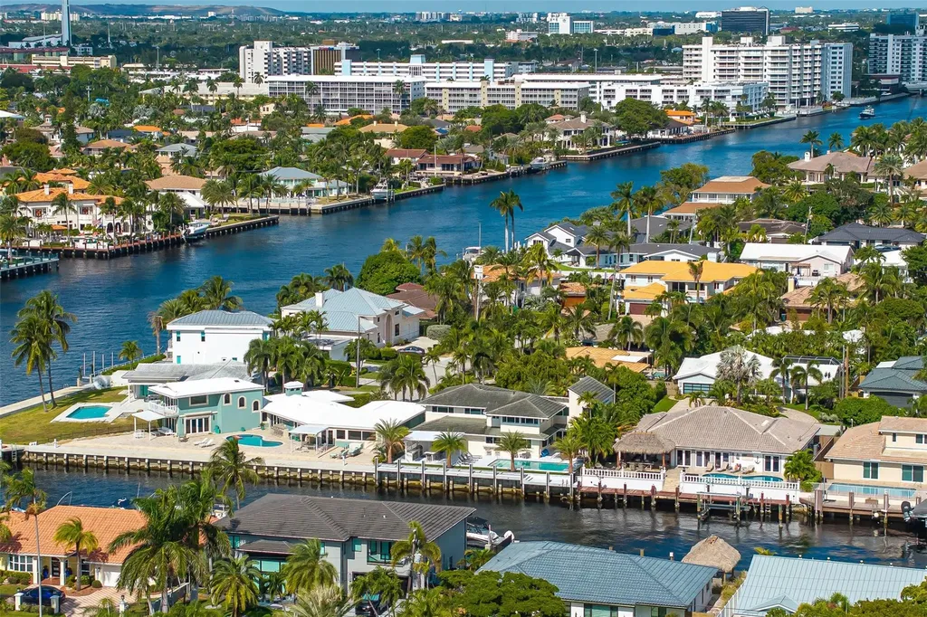 39 Castle Harbor Isle Drive Fort Lauderdale FL 33308