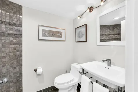 39 Castle Harbor Isle Drive Fort Lauderdale FL 33308