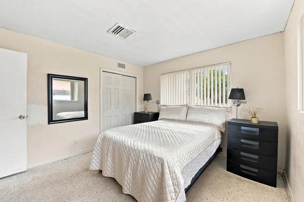 1000 Wyoming Avenue Fort Lauderdale FL 33312