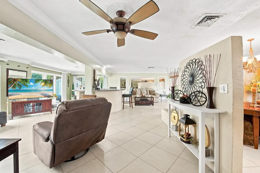 1000 Wyoming Avenue Fort Lauderdale FL 33312