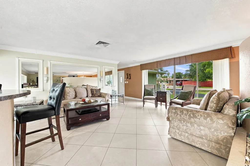 1000 Wyoming Avenue Fort Lauderdale FL 33312