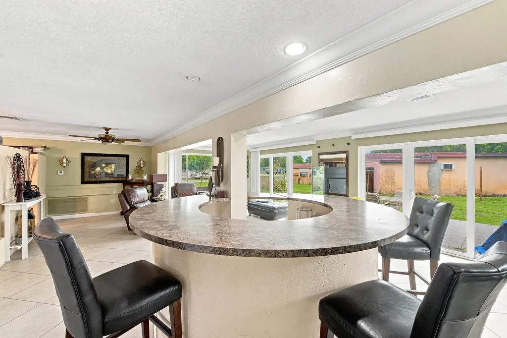 1000 Wyoming Avenue Fort Lauderdale FL 33312