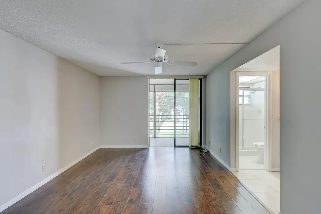 6751 N University Drive Tamarac FL 33321
