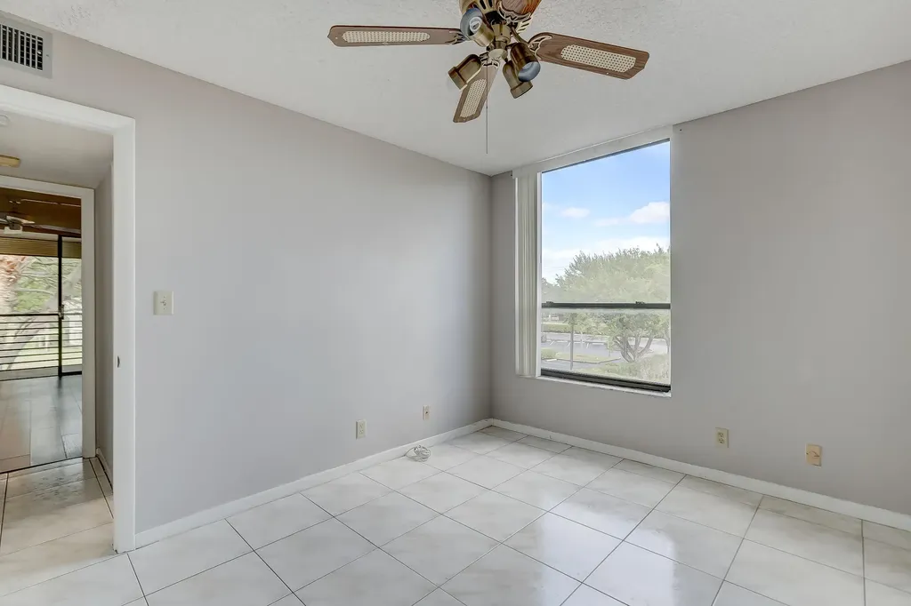 6751 N University Drive Tamarac FL 33321