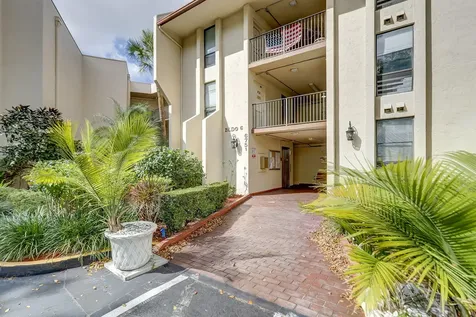 6751 N University Drive Tamarac FL 33321